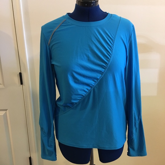 Athleta Tops - Athleta new with out tags UPF top 1X Athleta Tops - Athleta new with out tags UPF top 1X